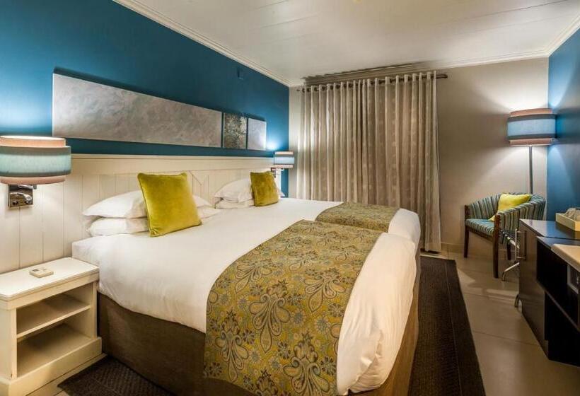 Quarto Estandar, Peermont Metcourt
