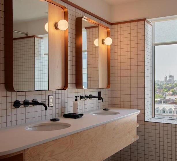 סוויטה, Ace Hotel Toronto