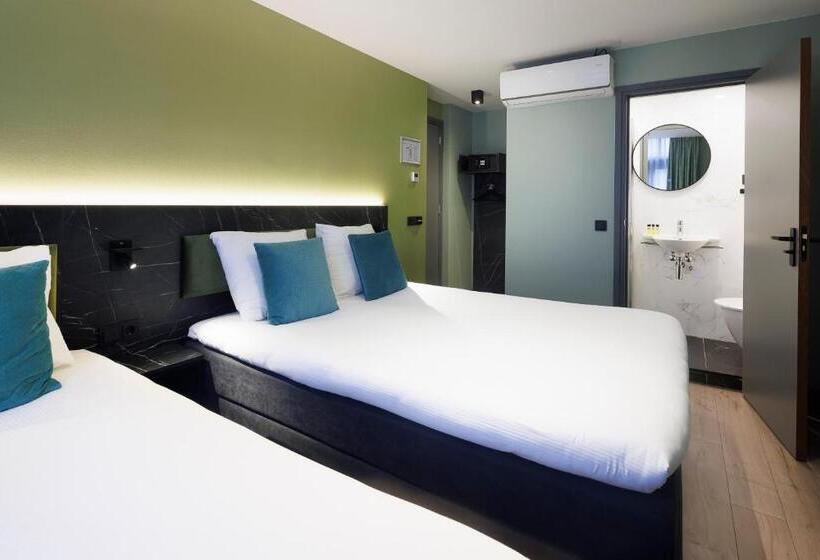 Quarto Triplo Estandar, Ciao Papa Hotel Amsterdam Central Station