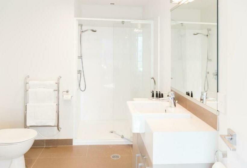 Люкс 2 Спальни, Boulcott Suites