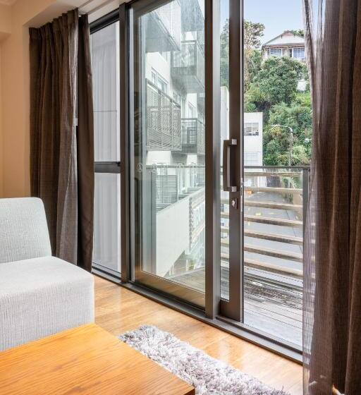 Апартаменты 1 Спальня, Boulcott Suites