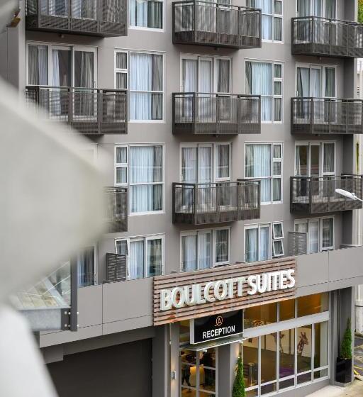 Апартаменты Премиум 1 Спальня, Boulcott Suites