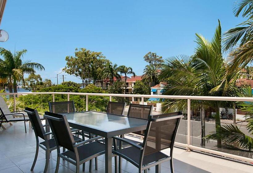 Апартаменты 3 Спальни, Offshore Noosa Resort