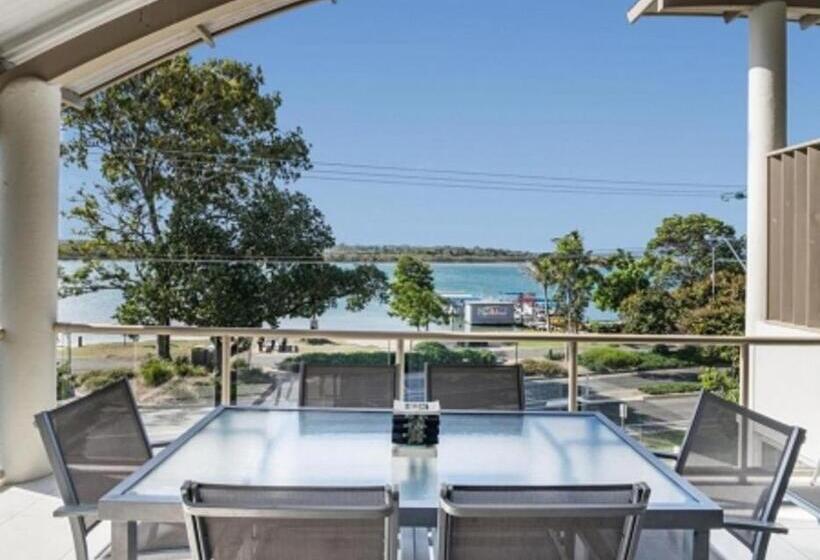 Апартаменты 3 Спальни, Offshore Noosa Resort