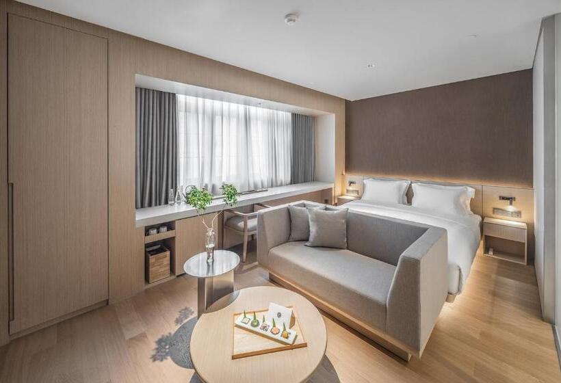 Номер Superior, Andi Townscape Wuhan