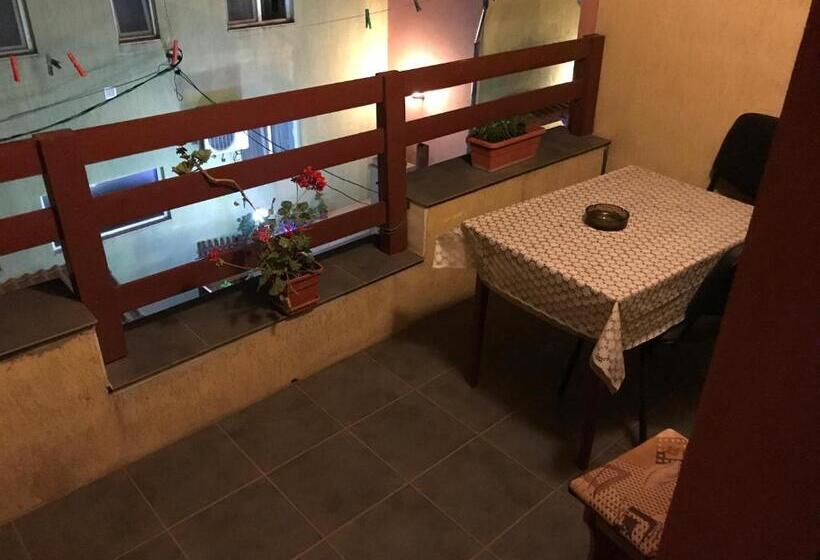 استودیو استاندارد با تراس, Villa Cristina