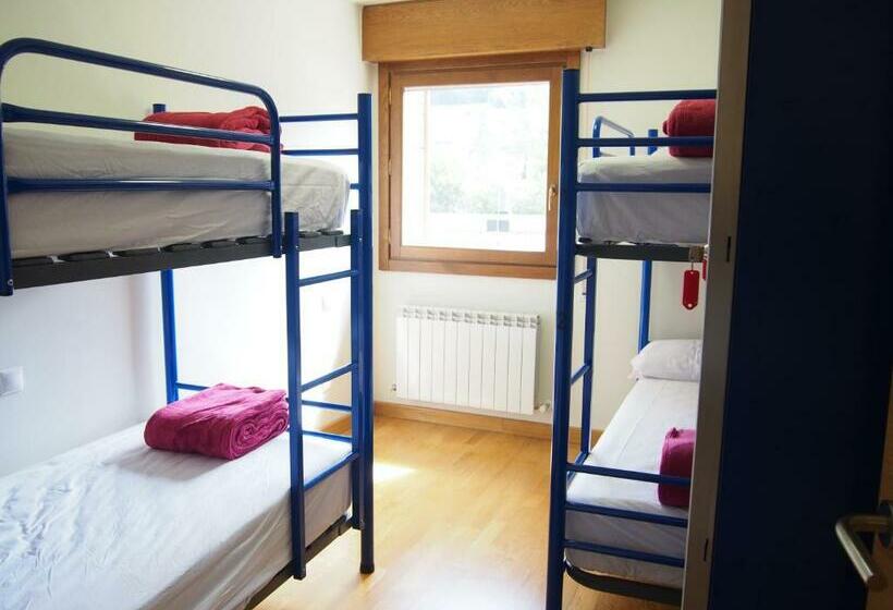 Кровать в Общей Комнате, Albergue Segunda Etapa