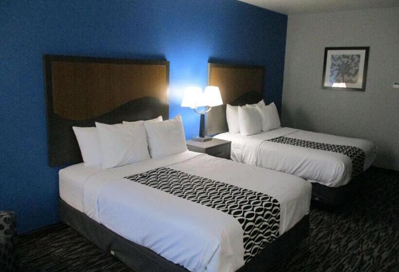Номер Стандарт Адаптированный для Инвалидов, Best Western Atoka Inn & Suites
