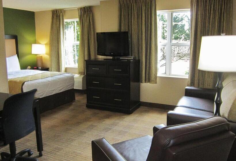 Студия Deluxe, Extended Stay America Suites  Greensboro  Airport