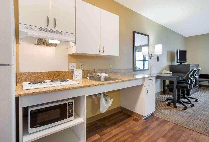 Студия Стандарт, Extended Stay America Suites  Secaucus  Meadowlands
