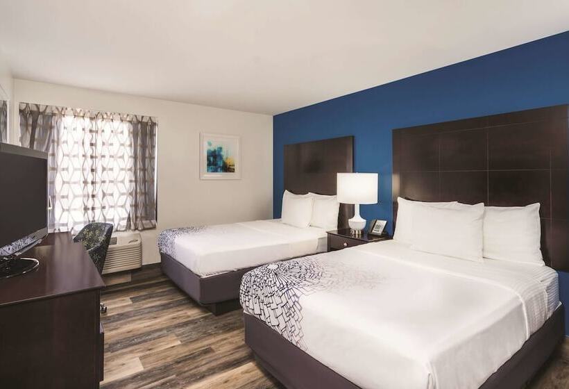 Номер Стандарт 2 Двуспальные Кровати, La Quinta By Wyndham Brooklyn Downtown