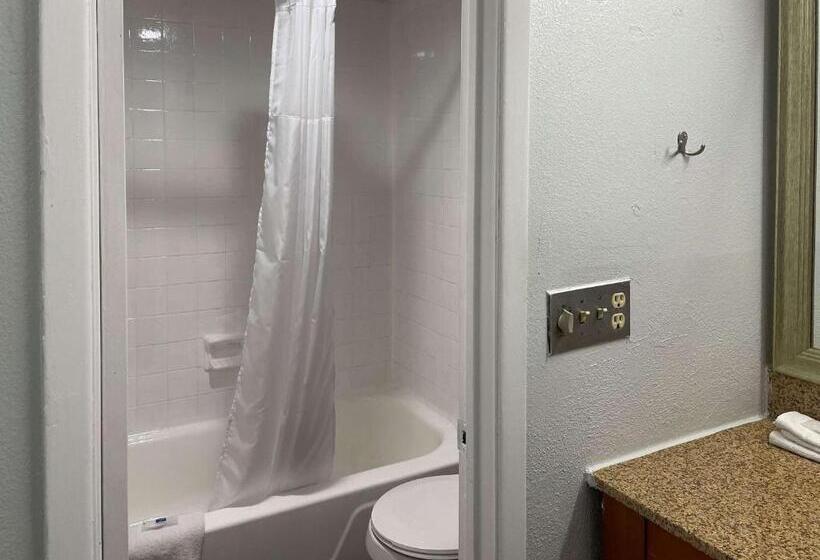 Номер Стандарт, Suites Wytheville Va