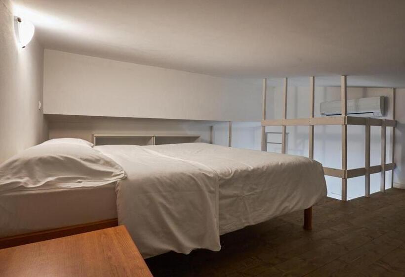 Apartamento 2 Dormitórios, Villaggio Turistico Lugana Marina
