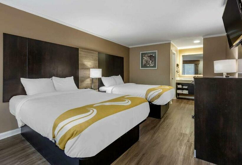 스탠다드 룸, Quality Inn & Suites