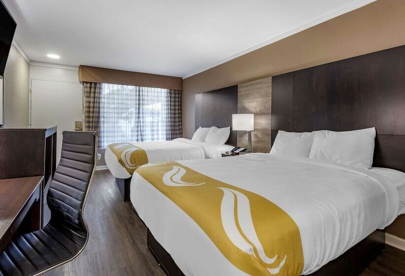 스탠다드 룸 더블 침대 2개, Quality Inn & Suites