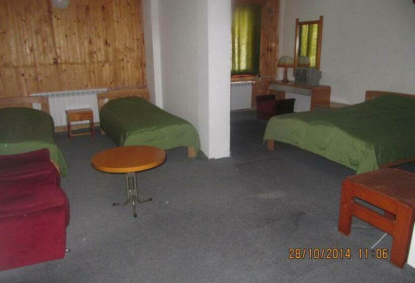 Люкс, Kris Guesthouse