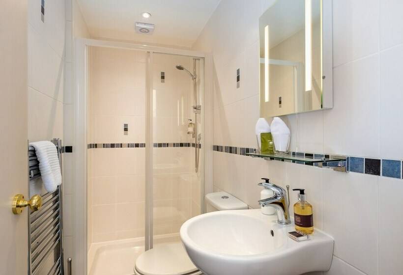 Номер Стандарт, 2 Cambridge Villas