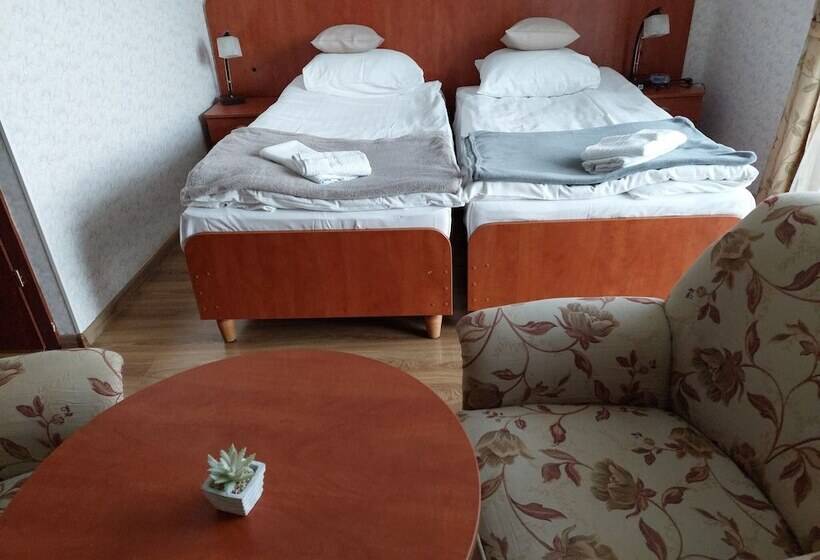 Standard Room with Balcony Side Sea View, Willa Kliper
