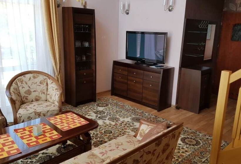 2 Bedroom Deluxe Apartment Sea View, Willa Kliper