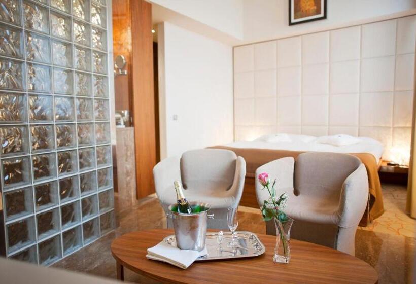 Апартаменты Deluxe 1 Спальня, Grund Resort Golf And Ski