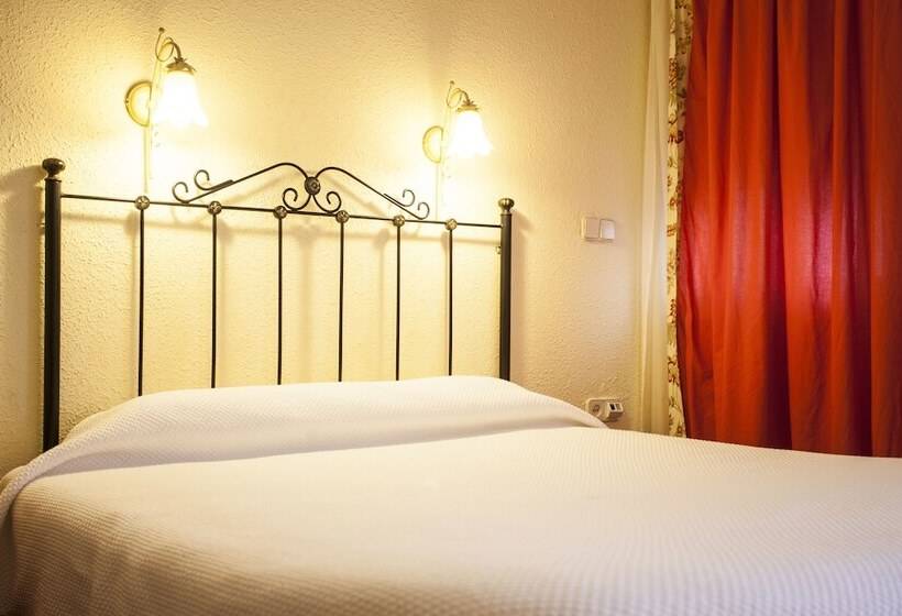 Номер Стандарт, Hostal Castilla