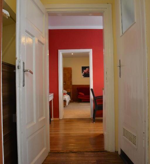 Quarto Familiar, Residence B&b La Fontaine Apart