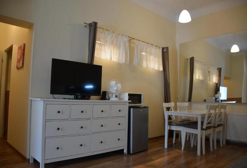 Apartamento 2 Dormitórios, Residence B&b La Fontaine Apart