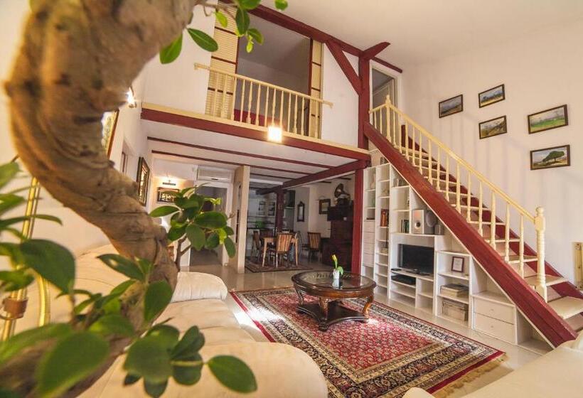 Apartamento 4 Dormitórios, Residence B&b La Fontaine Apart