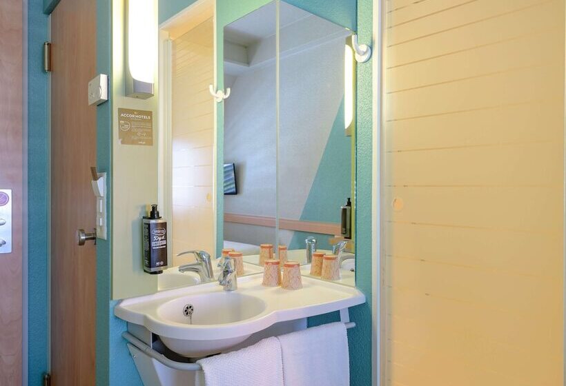 Семейный Номер, Ibis Budget Hotel Luzern City