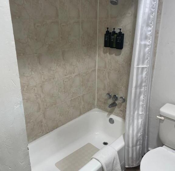 Апартаменты 2 Спальни, B&j Hotel And Apartments