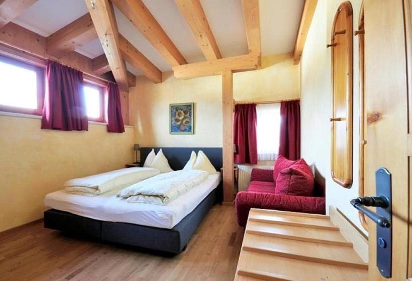 Люкс 2 Спальни, Noichl’s Hotel Garni