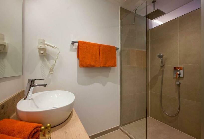 Quarto Deluxe com Sacada, Haflingerhof
