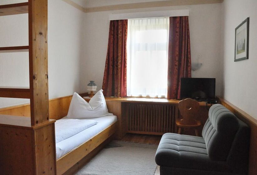 Quarto Estandar Individual, Puttererseehof