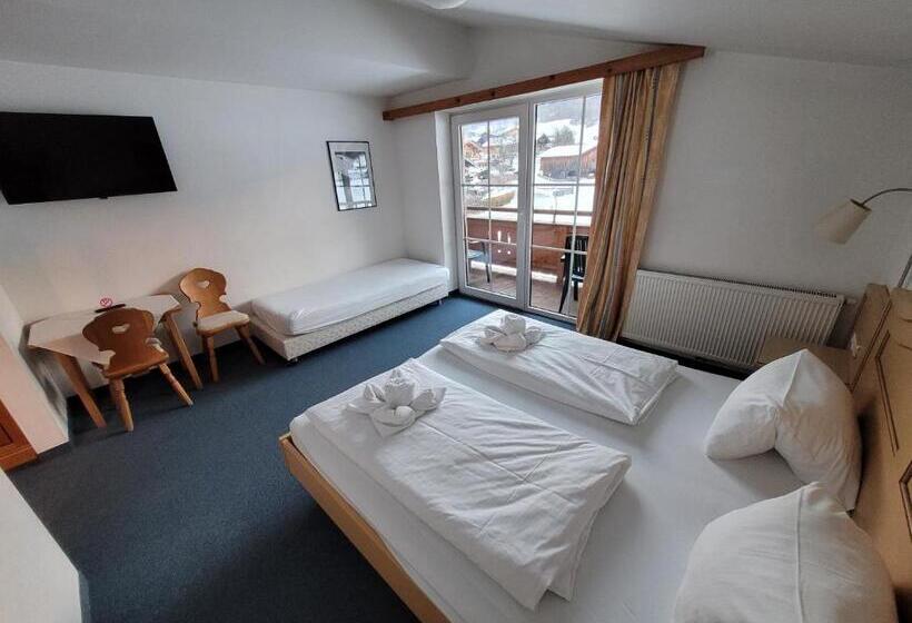 اتاق استاندارد سه نفره, Ferienhotel Alpenhof
