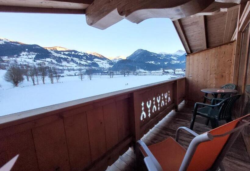 سوئیت جونیور خانوادگی, Ferienhotel Alpenhof