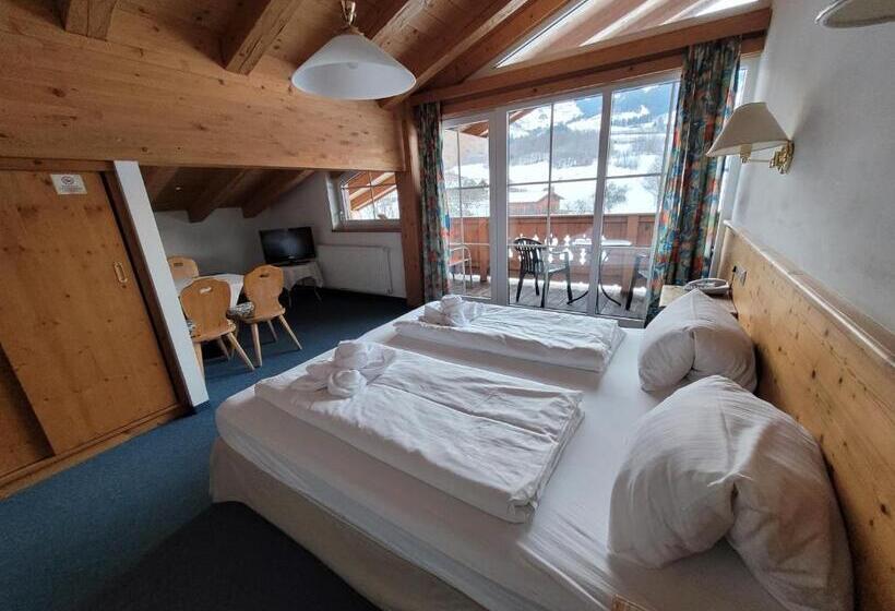 سوئیت جونیور خانوادگی, Ferienhotel Alpenhof