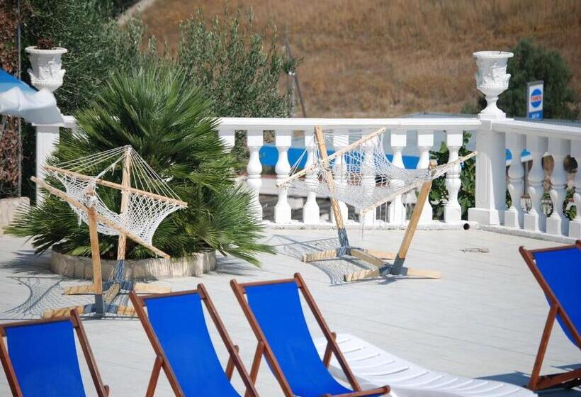 شقة غرفة واحدة, Althea Village Residence