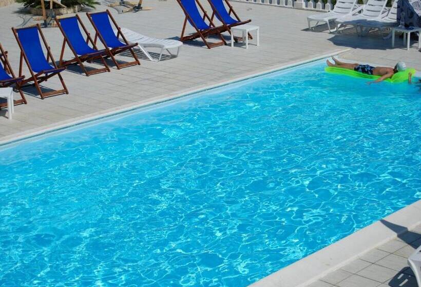 شقة غرفتين, Althea Village Residence