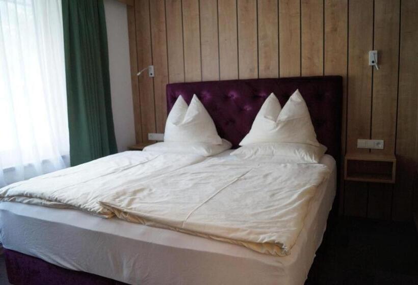Апартаменты 2 Спальни, Aparthotel Garni Schranz