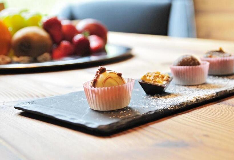 سوییت لوکس, Restaurant Kirchsteiger