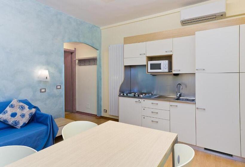 آپارتمان 1 خوابه همکف, Residence Dei Due Porti