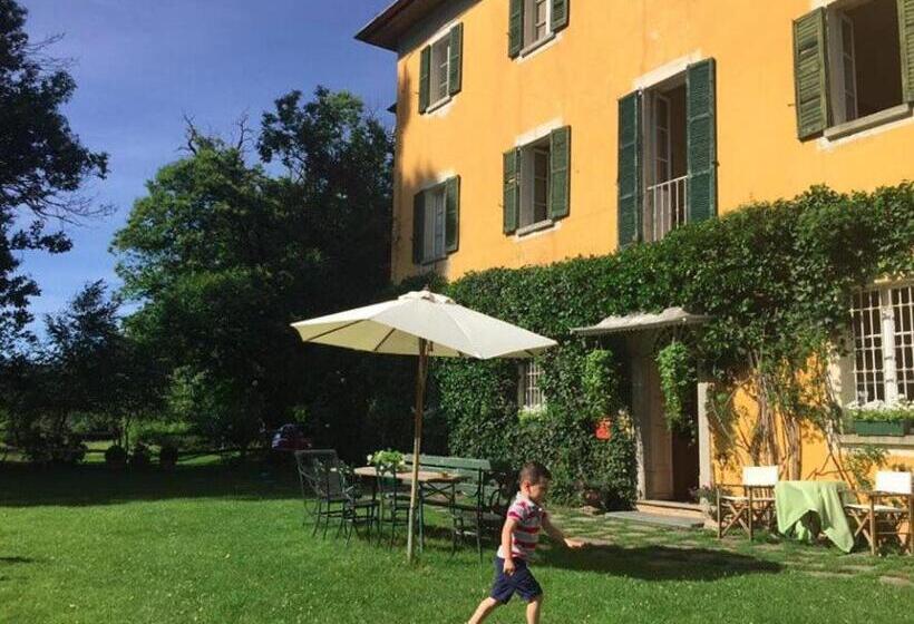 Номер Стандарт Вид на Озеро, Villa Simplicitas
