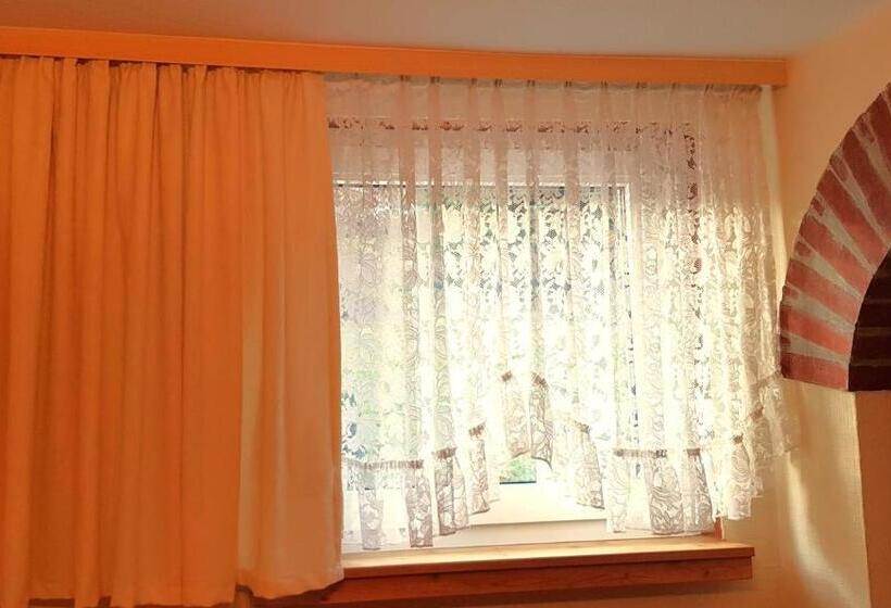 Номер Стандарт Индивидуальный, Villa Helvetia