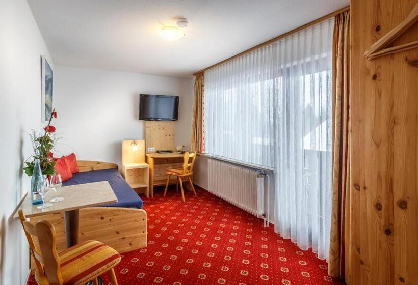 Люкс с Балконом, Landhotel Bartlehof