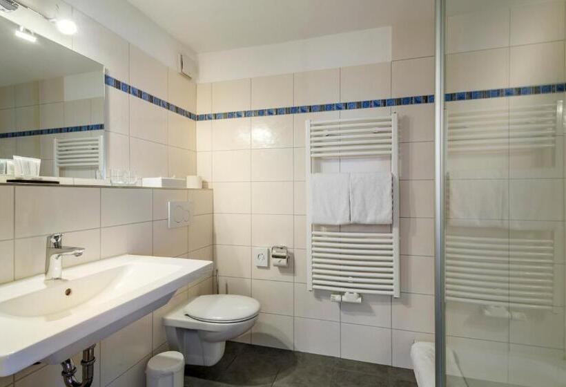Люкс с Балконом, Landhotel Bartlehof