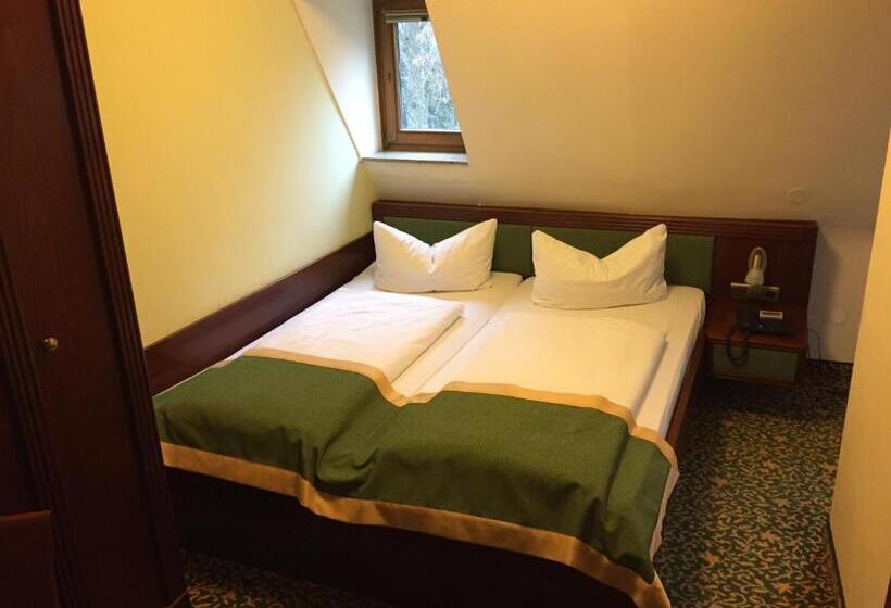 Номер Стандарт, Parkhotel Zirndorf