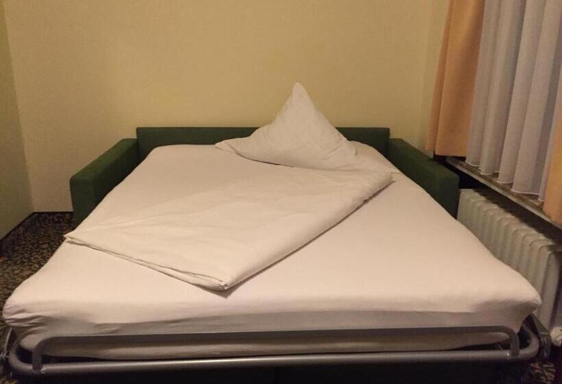 Номер Стандарт, Parkhotel Zirndorf