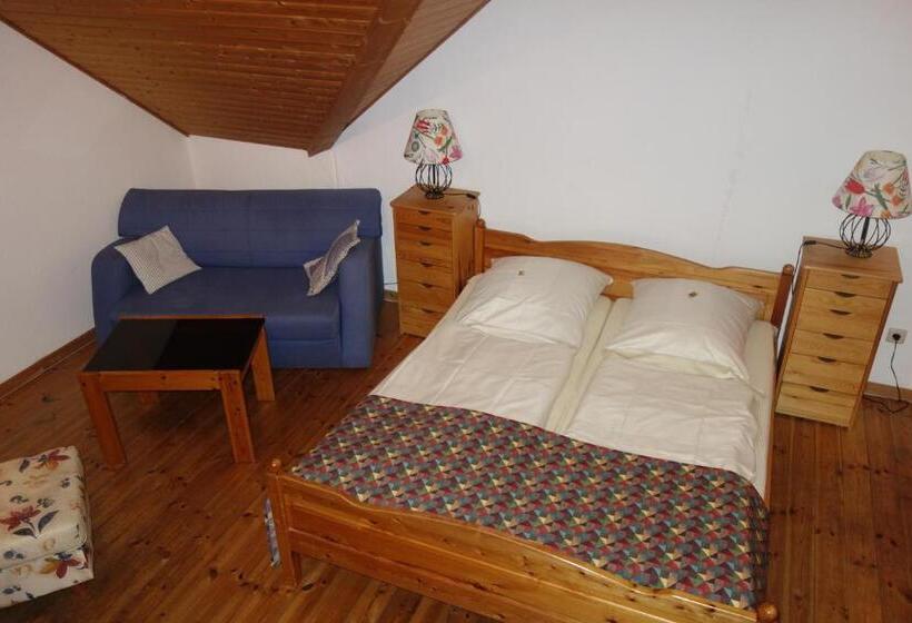 Семейный Номер, Schumacher's Landhaus