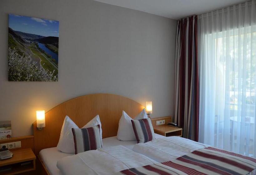 Номер Стандартный с Видом, Flair Hotel Am Rosenhügel   Garni