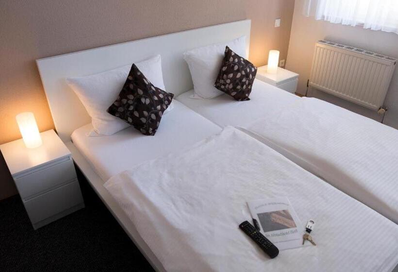 Номер Стандарт, Altstadthotel Fürth